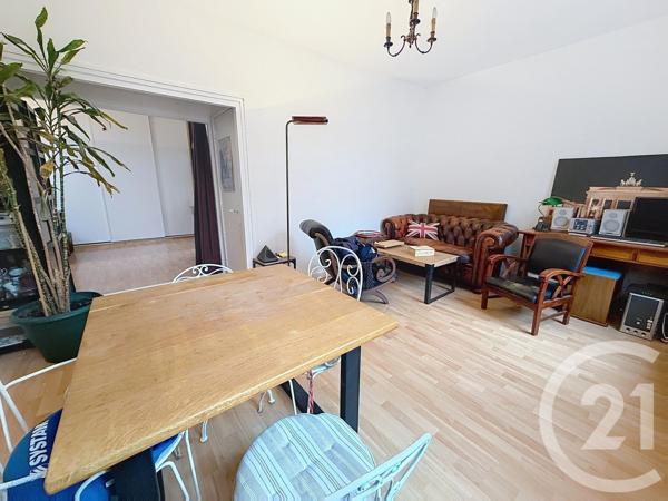 Appartement F2 Bis à vendre  3 pièces - 50 m2 PARIS - 75013