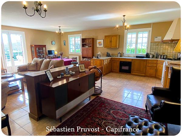 Maison à vendre 5 pièces SAINT PARDOUX LA RIVIERE (24), plain-pied 107m2, 3 chambres, deux garages, grand salon