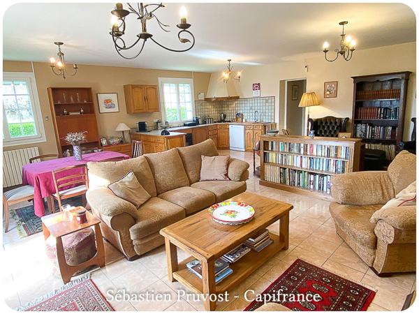 Maison à vendre 5 pièces SAINT PARDOUX LA RIVIERE (24), plain-pied 107m2, 3 chambres, deux garages, grand salon