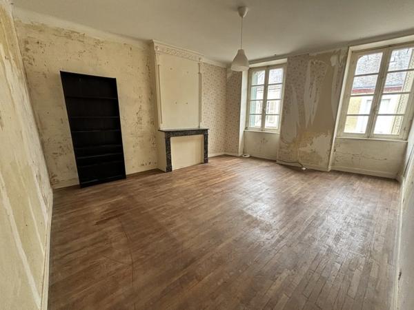 Maison à vendre |  Aigurande |  7 pièces | 184 m²