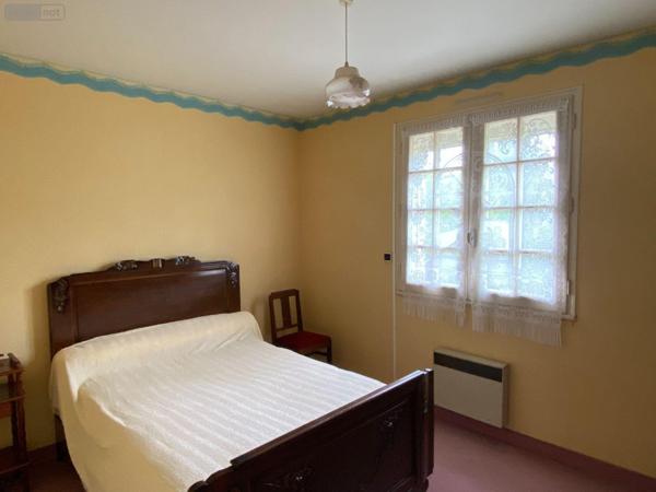 Maison à vendre à Montaudin en Mayenne (53220), ref : 135/38