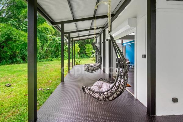 Appartement en Rez de jardin - 3 pièces avec terrasse et piscine commune