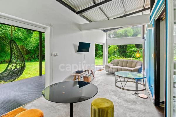 Appartement en Rez de jardin - 3 pièces avec terrasse et piscine commune