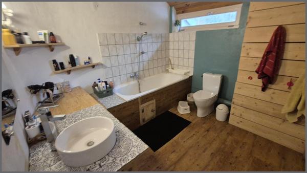 Belle maison style corps de ferme