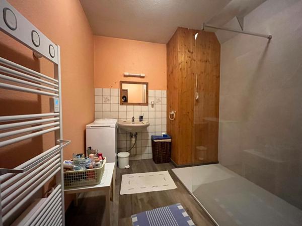 Appartement - 2 pièces - 63 m²