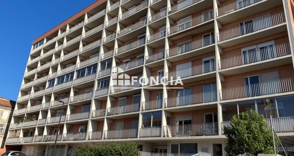 À vendre Parking 15.26 m² - Angoulême 16000