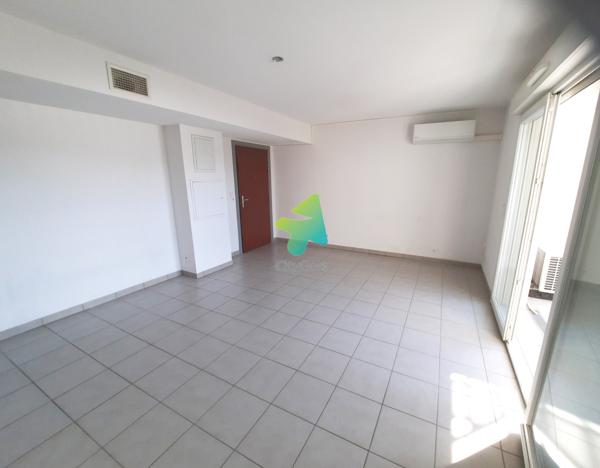 Appartement Type 2 avec loggia, parking