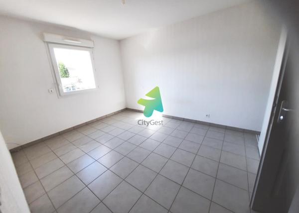 Appartement Type 2 avec loggia, parking