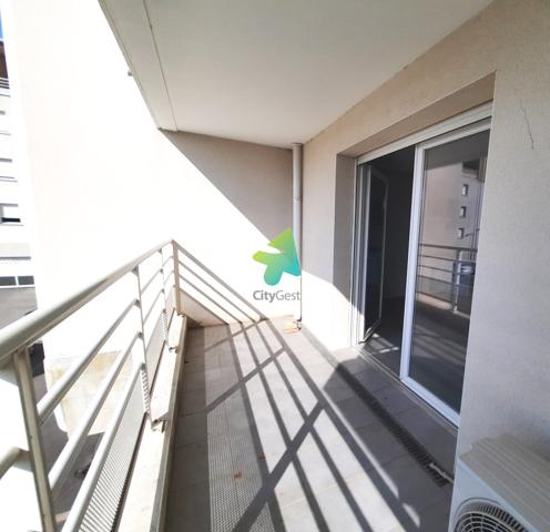 Appartement Type 2 avec loggia, parking