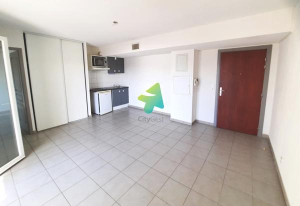 Appartement Type 2 avec loggia, parking