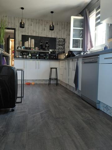 SUPERBE VILLA ATYPIQUE DE 210 M² HAB SUR 1296 M² DE TERRAIN