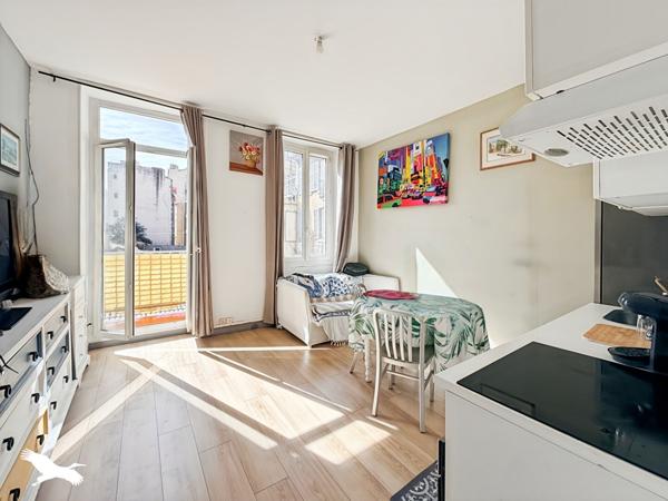 Appartement à vendre |  Marseille 06 |  2 pièces | 37 m²