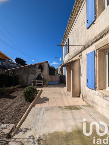 Maison traditionnelle 10 pièces de 309 m² à Redessan (30129)