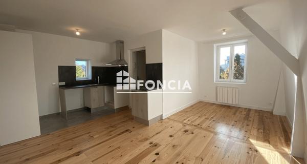 Location Appartement 4 pièces 65.47 m² - Lisieux 14100