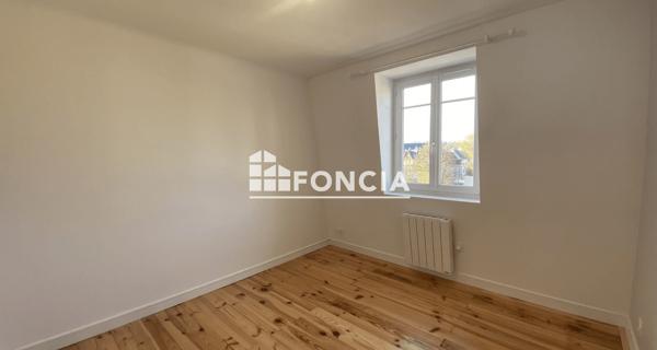 Location Appartement 4 pièces 65.47 m² - Lisieux 14100