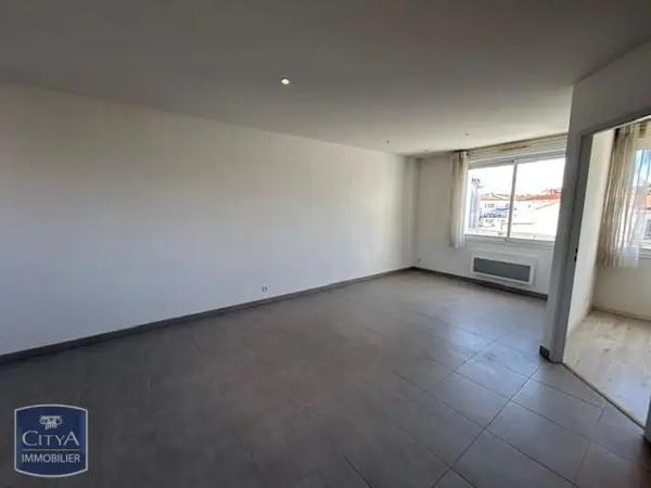 Appartement à louer 2 pièces 58m²