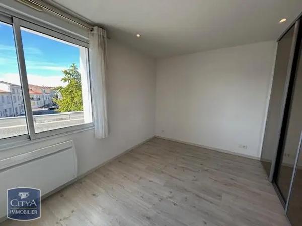 Appartement à louer 2 pièces 58m²