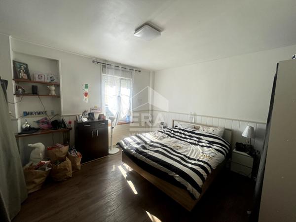 Maison 10 pièce(s) 173.55 m2