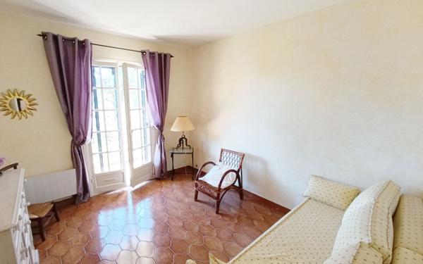Appartement à vendre    4 pièces • 94 m2 Antibes