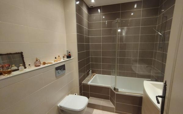 Appartement à vendre    4 pièces • 94 m2 Antibes