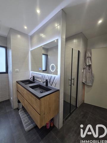 Maison à vendre 6 pièces 163 m² Concarneau