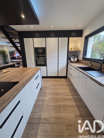 Maison à vendre 6 pièces 163 m² Concarneau