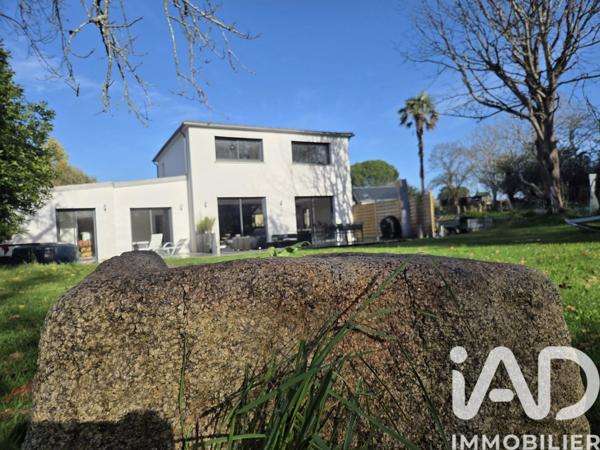 Maison à vendre 6 pièces 163 m² Concarneau
