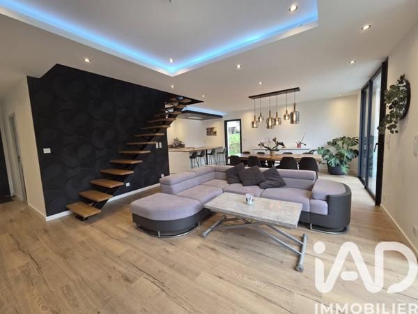 Maison à vendre 6 pièces 163 m² Concarneau