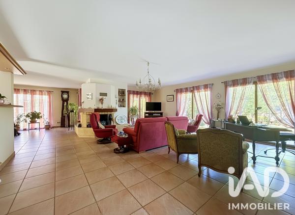 Maison à vendre 5 pièces 185,92 m² Guérande