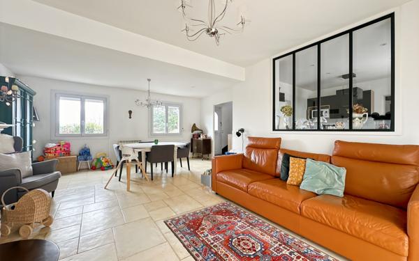 Maison à vendre    6 pièces •  Saulx-les-Chartreux