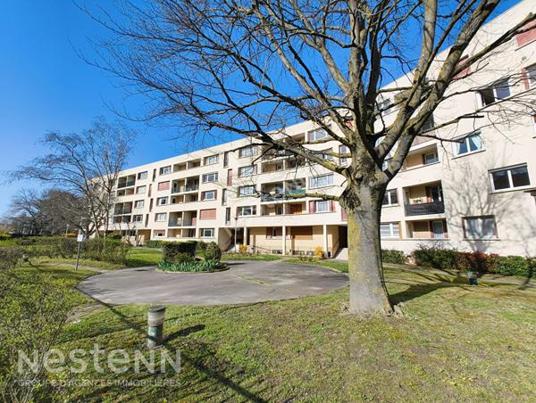 Appartement Ermont centre ville 4 pièce(s) 80m² 2e étage avec terrasse loggia, parking et cave