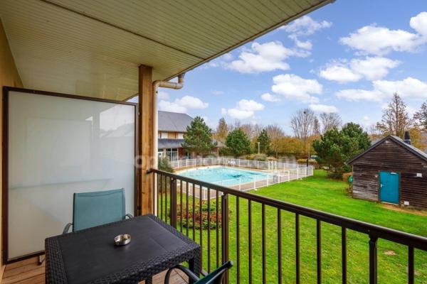 Proximité immédiate de Honfleur - Studio de 20.12 m2 avec terrasse - Parking - Résidence avec piscine