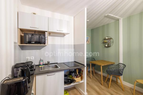 Proximité immédiate de Honfleur - Studio de 20.12 m2 avec terrasse - Parking - Résidence avec piscine