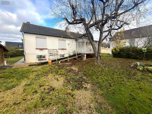 Pavillon à vendre à Saint-Sébastien-de-Morsent dans l'Eure (27180), ref : 11144/731   
Mairie