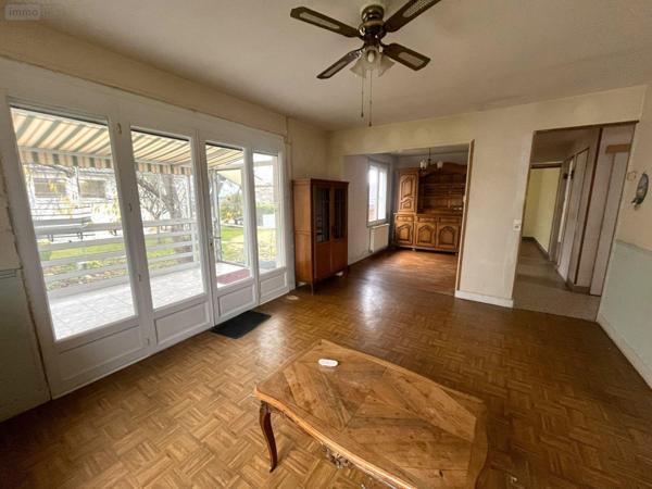 Pavillon à vendre à Saint-Sébastien-de-Morsent dans l'Eure (27180), ref : 11144/731   
Mairie