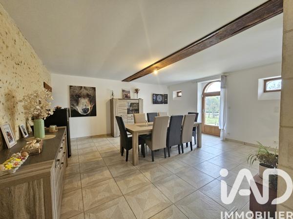 Maison à vendre 8 pièces 219 m² Avezé