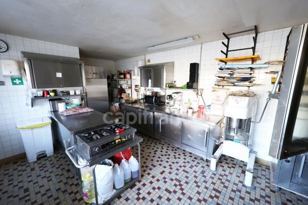 Boulangerie-Pâtisserie N°1- CA 600 000 € – fermée dimanche et lundi et 5 semaines/an - appartement 85M2/jardin