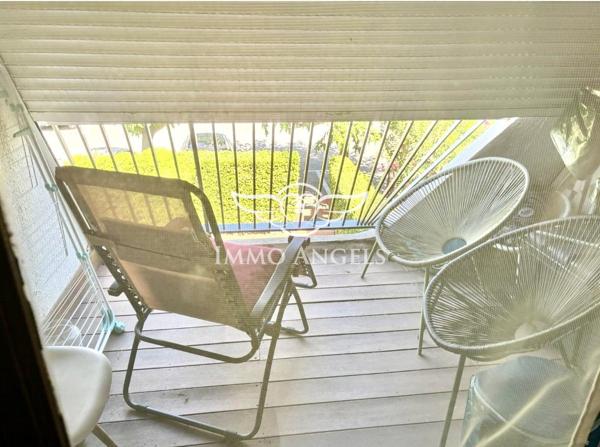 STUDIO EN PARFAIT ETAT-TERRASSE 9m2-PLACE DE PARKING PRIVATIVE-PLAGES A PROXIMITE