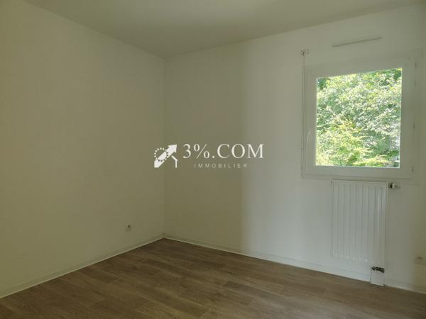 Appartement 4 pièce(s) 2 chambre(s) 67 m²