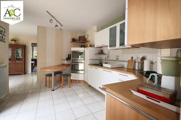 PONT-SCORFF MAISON DE PLAIN-PIED SUR 100M² DE TERRAIN AVEC PISCINE