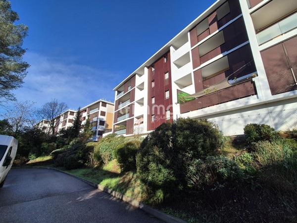 T2 33M2 + Terrasse 13M2 St-Menet 13011