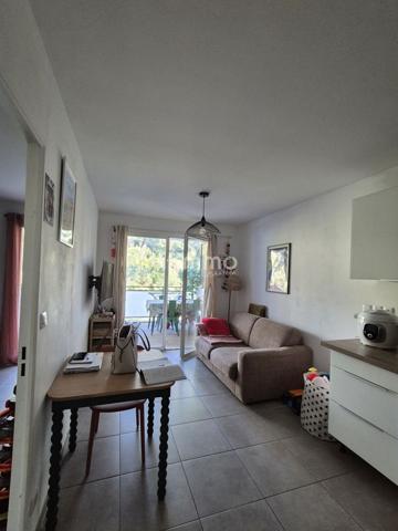 T2 33M2 + Terrasse 13M2 St-Menet 13011