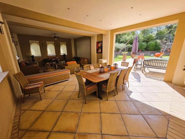 Vente Maison 7 pièces 264 m2 à Draguignan