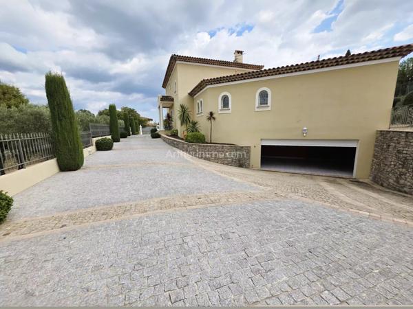Vente Maison 7 pièces 264 m2 à Draguignan