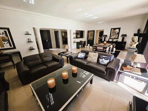 Vente Maison 7 pièces 264 m2 à Draguignan