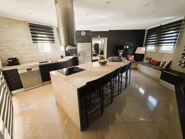 Vente Maison 7 pièces 264 m2 à Draguignan