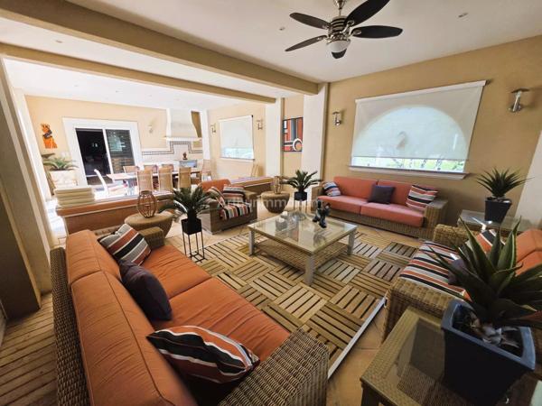 Vente Maison 7 pièces 264 m2 à Draguignan