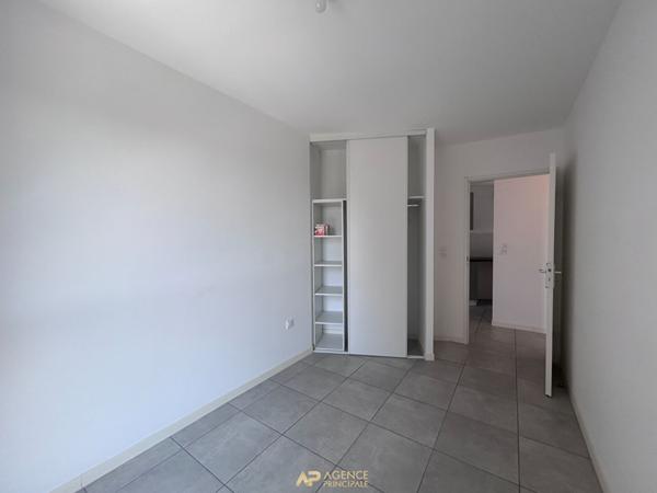 Appartement T4 La Rochelle proche des commerces 320 000 € **  - Référence  FB749