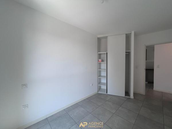 Appartement T4 La Rochelle proche des commerces 320 000 € **  - Référence  FB749