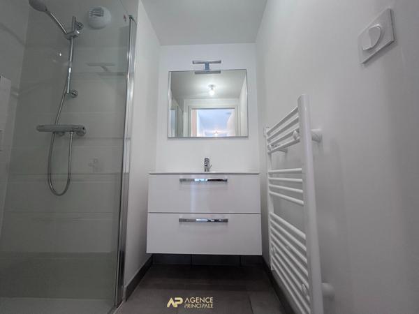 Appartement T4 La Rochelle proche des commerces 320 000 € **  - Référence  FB749